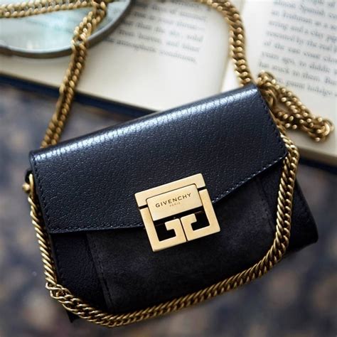 how to tell i bought a fake givenvhy bag